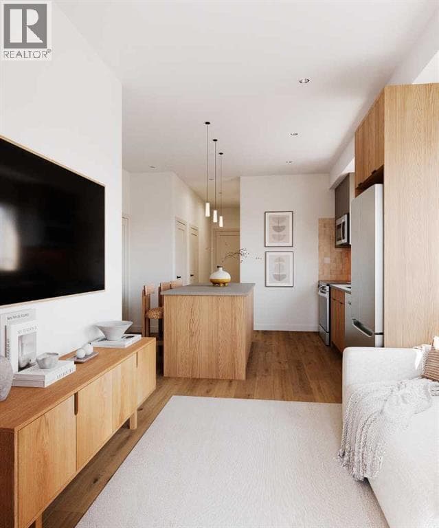 17, 412 Marten Street — photo 2