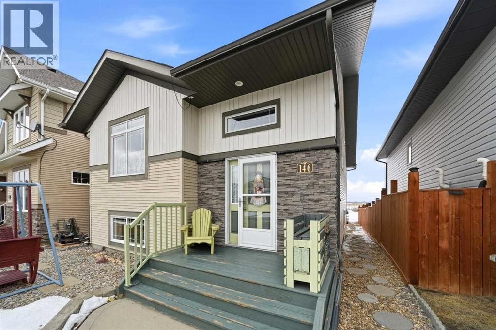 146 Truant Crescent