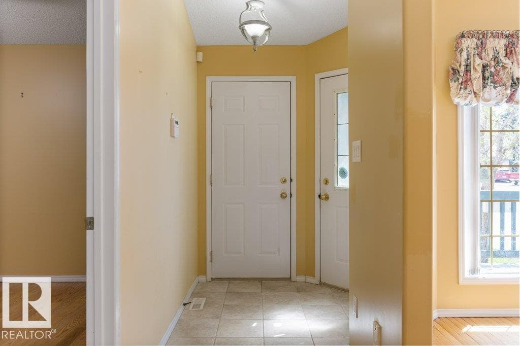 4 ALANA CO — photo 4