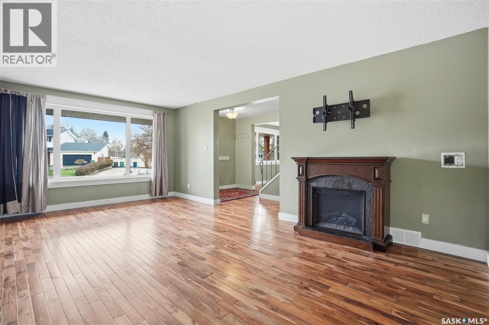 3413 Balfour STREET — photo 5