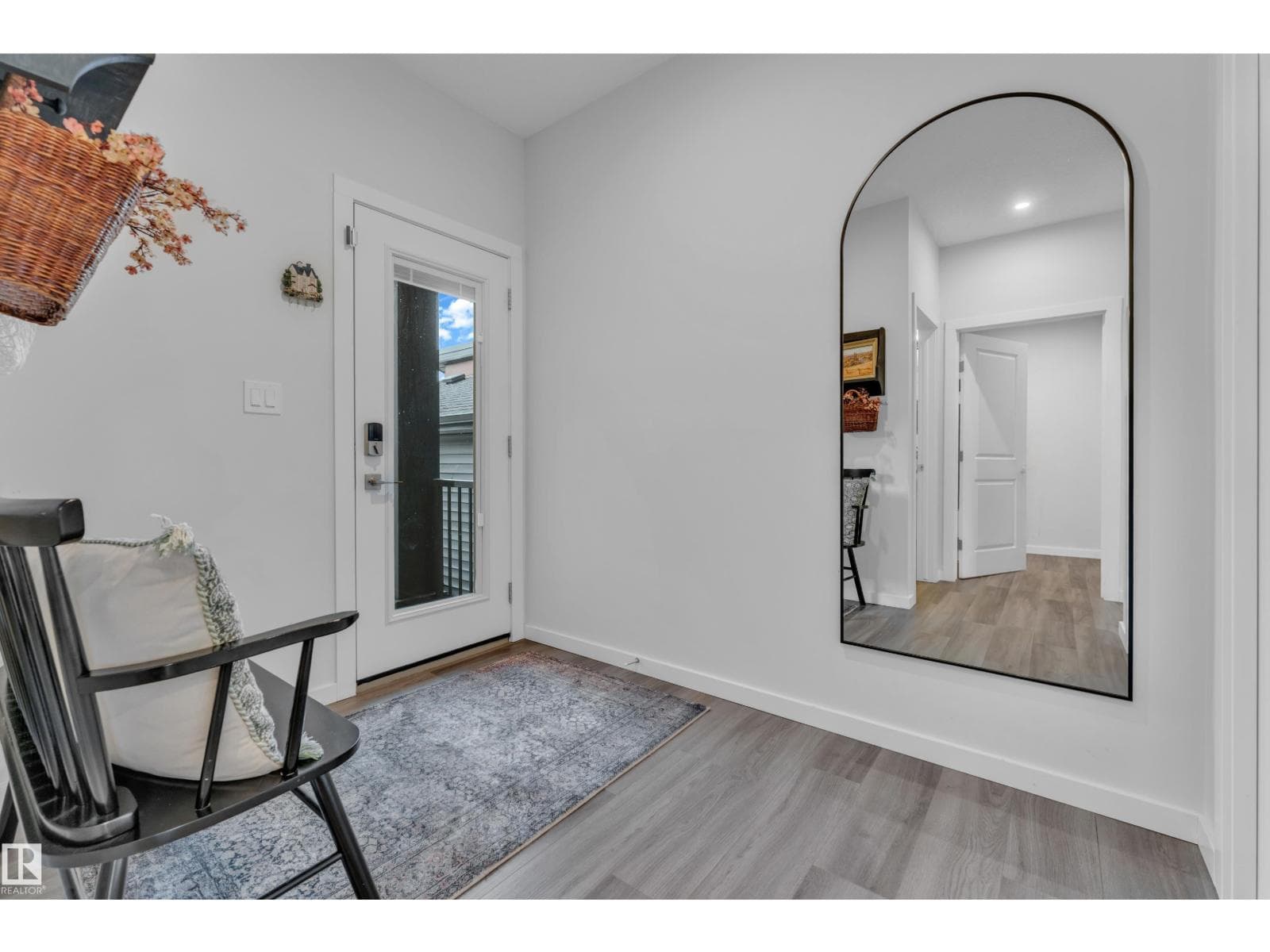 17319 2 ST NW NE — photo 3