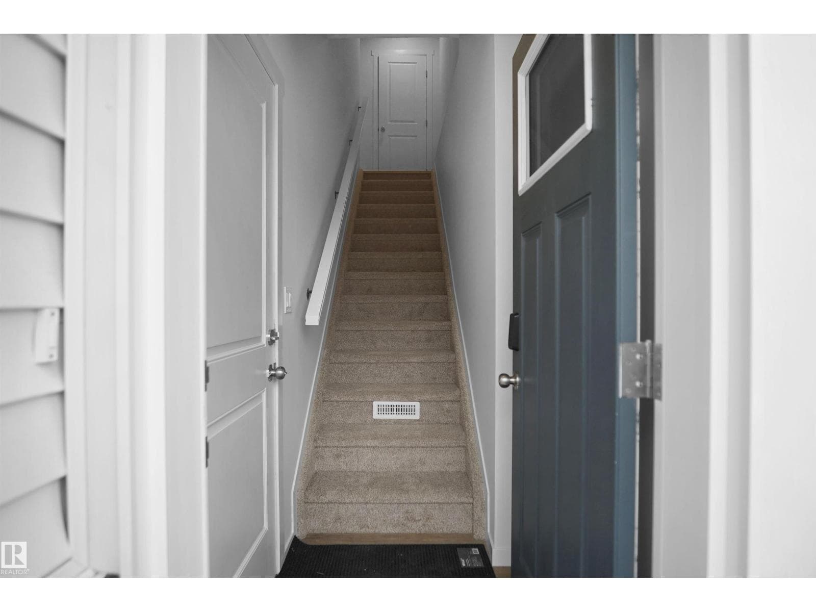 #23 531 Merlin LD NW — photo 3