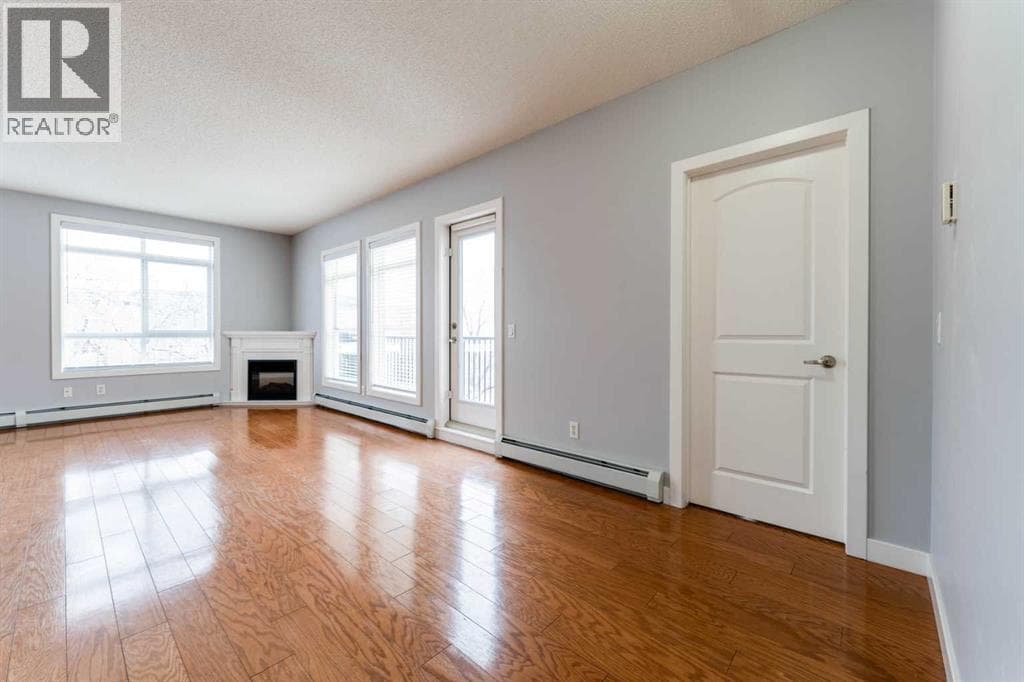 401, 323 18 Avenue SW — photo 4