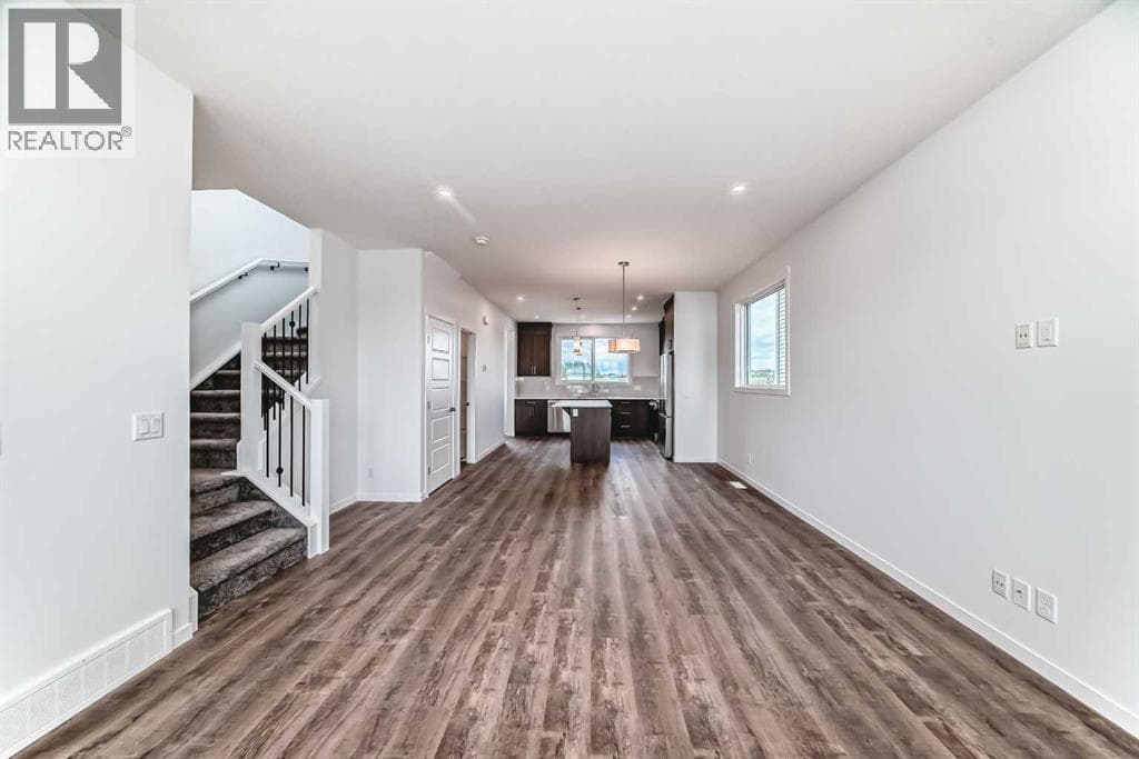72 Wedderburn Drive — photo 4