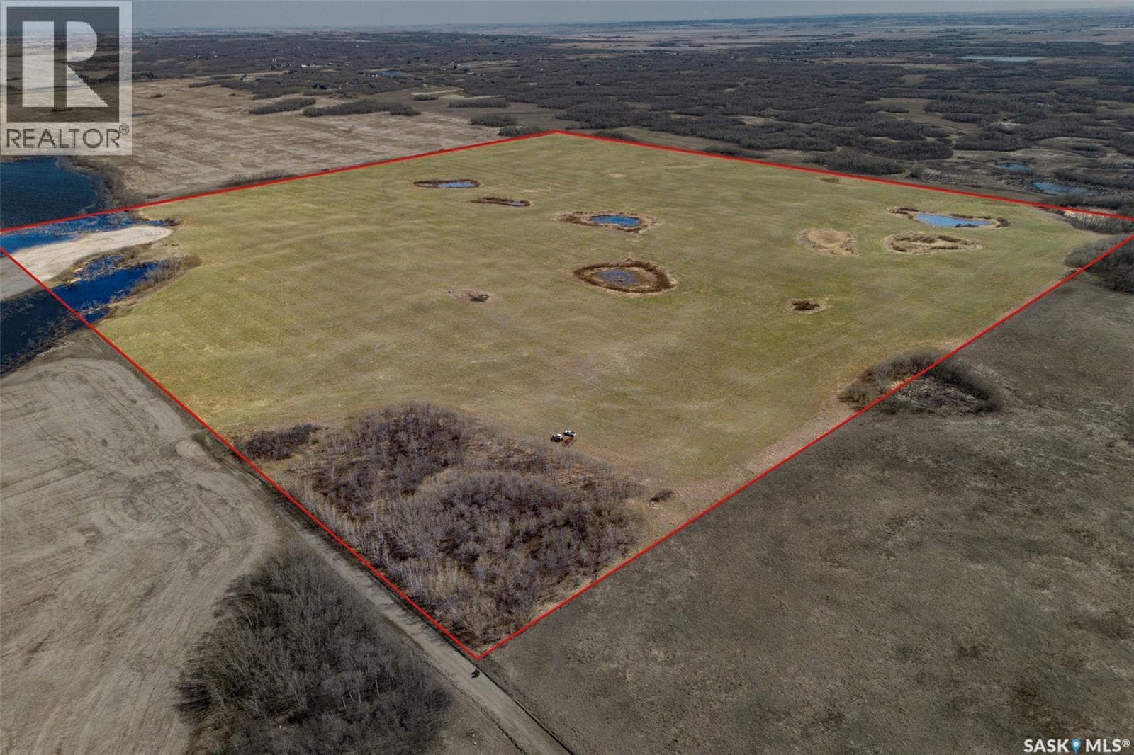 Saskatoon Rolling Hills Land — photo 4