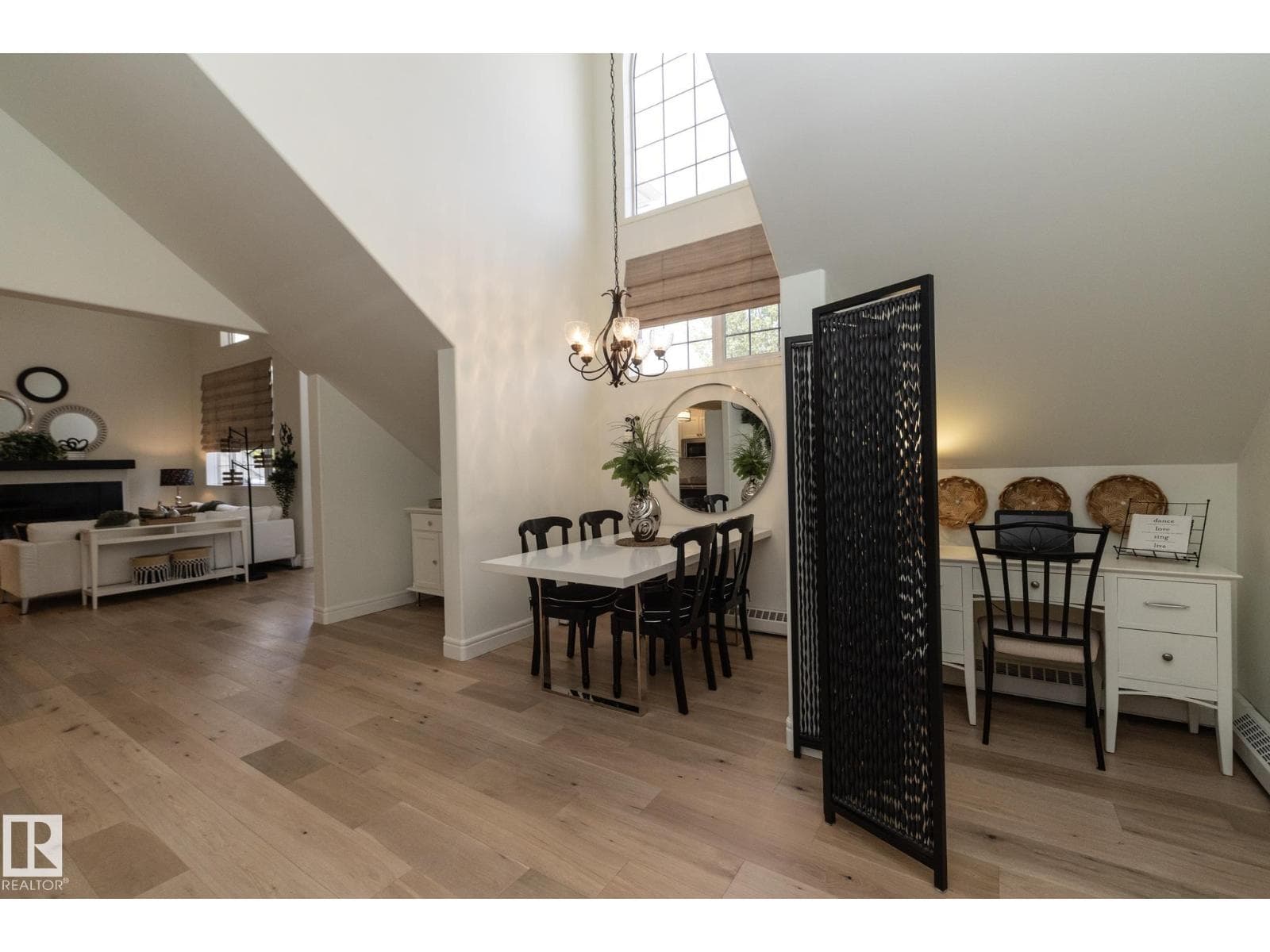 #304 14 MISSION AV — photo 3