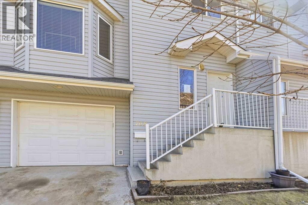708, 105 Loutit Road — photo 2