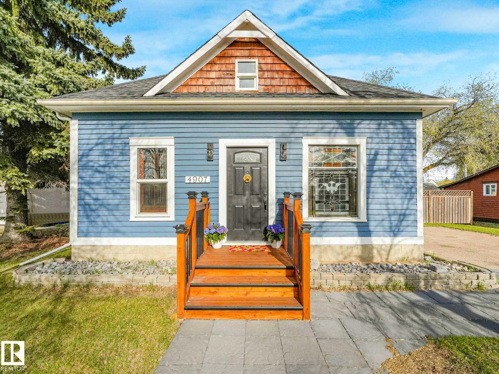 4907 50 ST