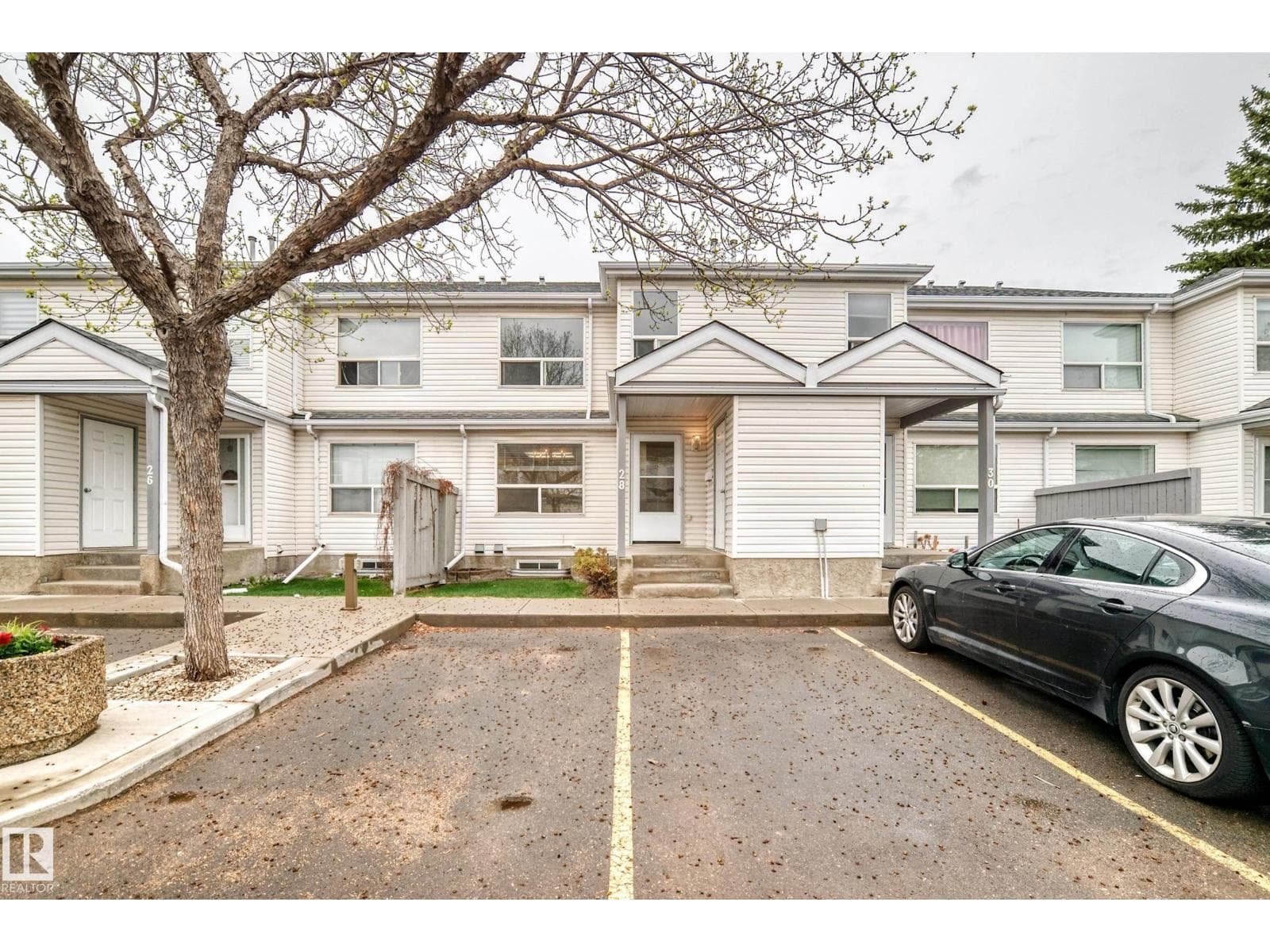 #28 603 YOUVILLE DR E NW — photo 2