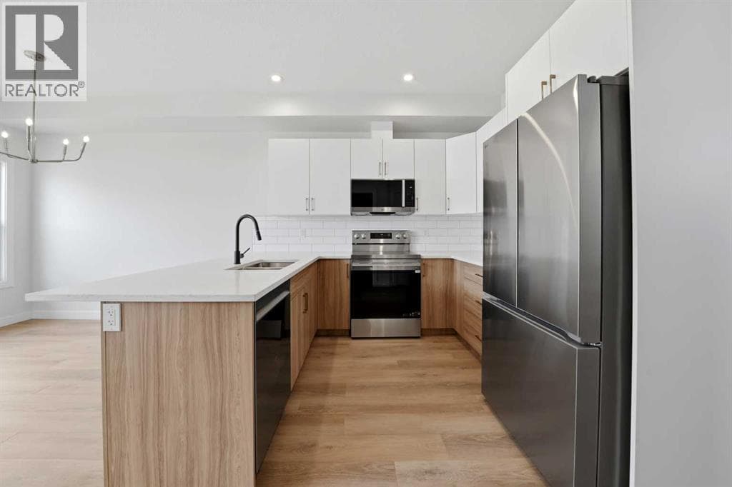 1 Pinnacle Close — photo 4