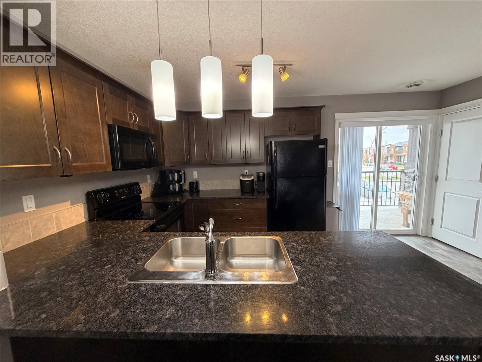 511 210 Rajput WAY — photo 5