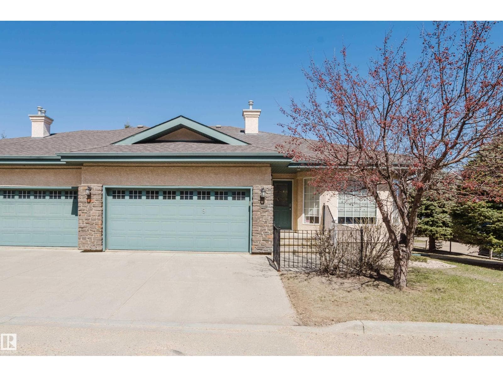 #9 102 BRIDGEPORT CX — photo 3