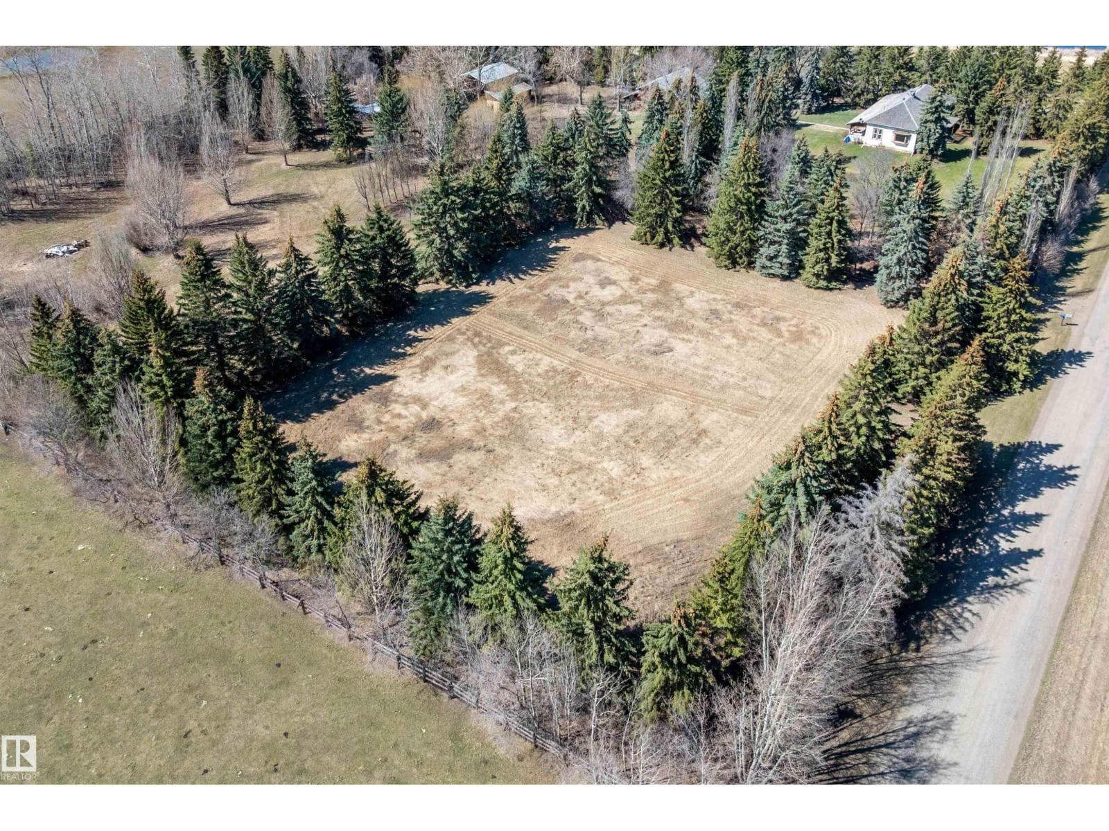 Rge Rd 12 - South of Twp Rd 512 — photo 3