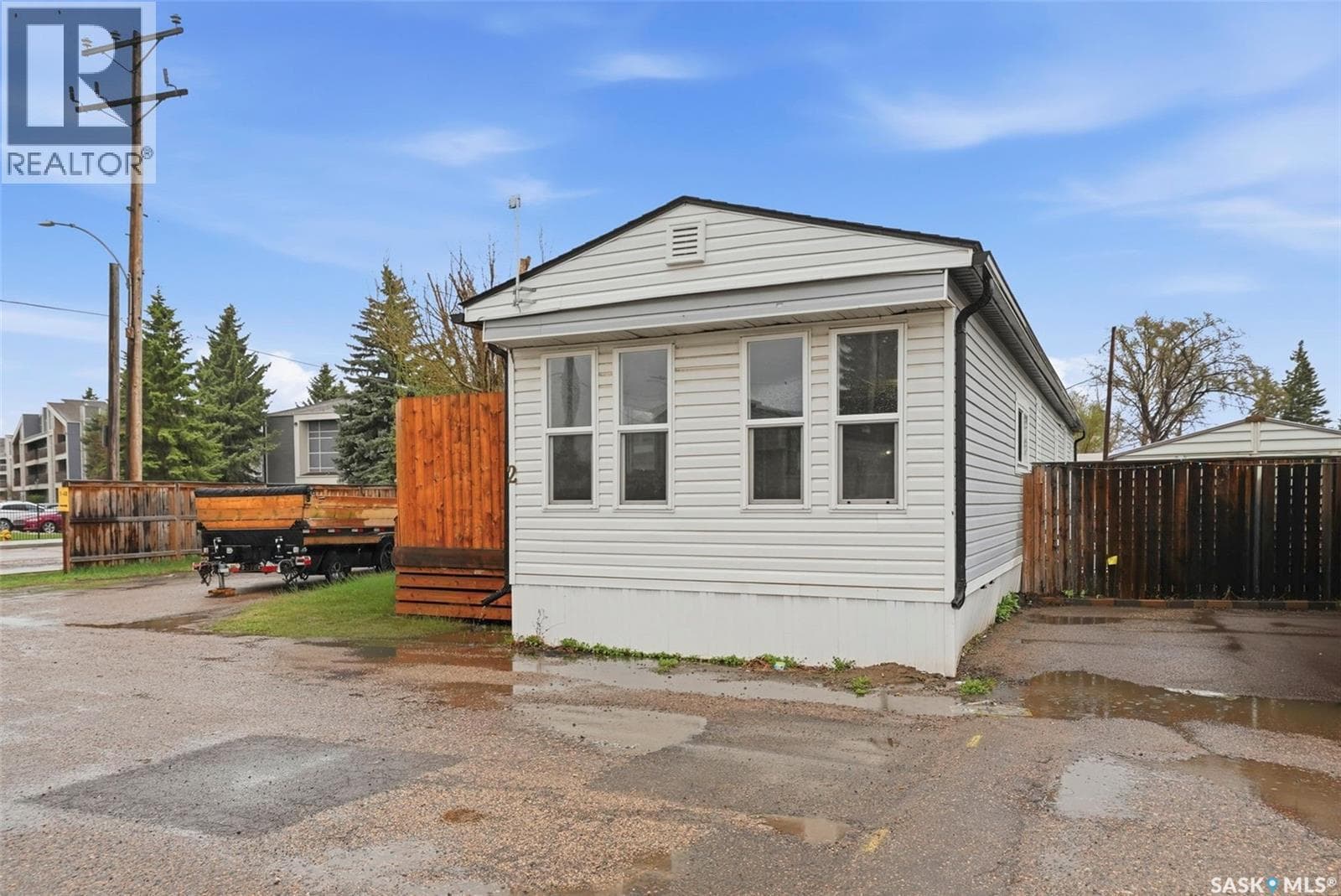 2 219 Grant STREET — photo 3