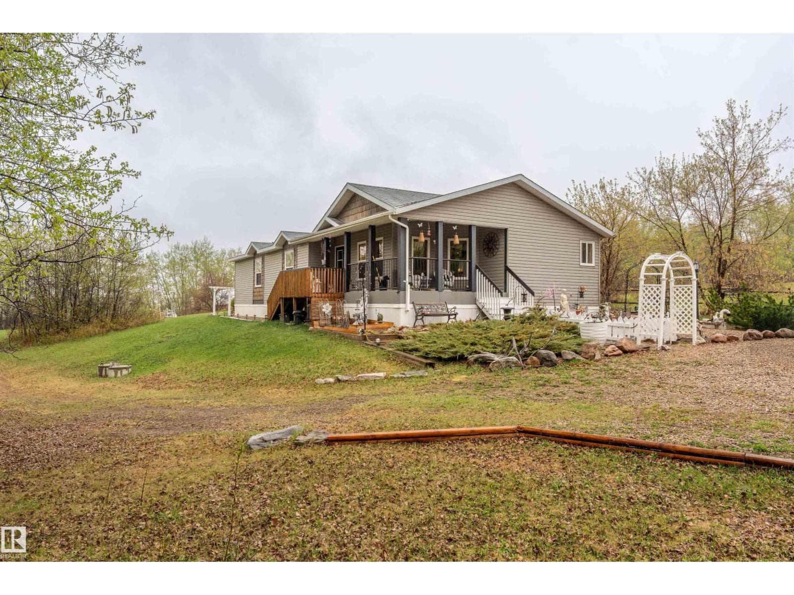#116 59526 Hwy 657