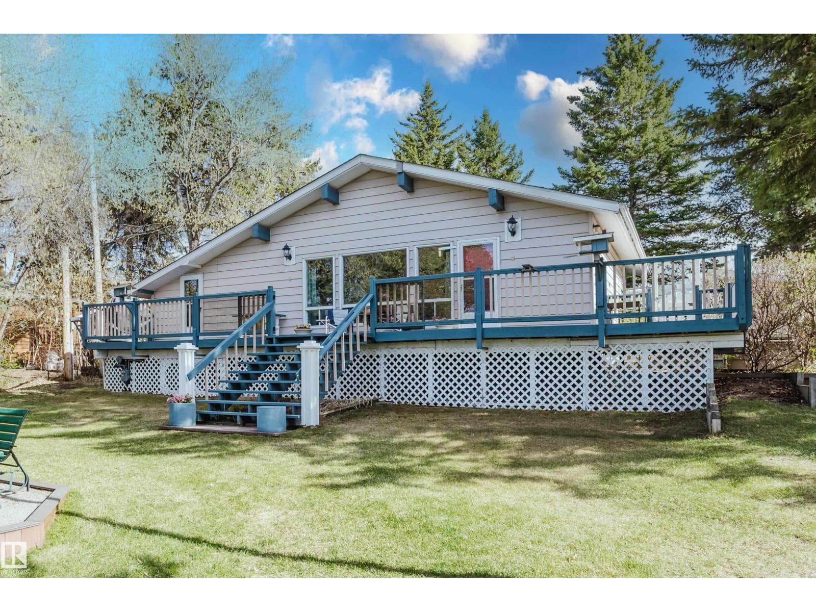 #49 52515 RGE ROAD 52