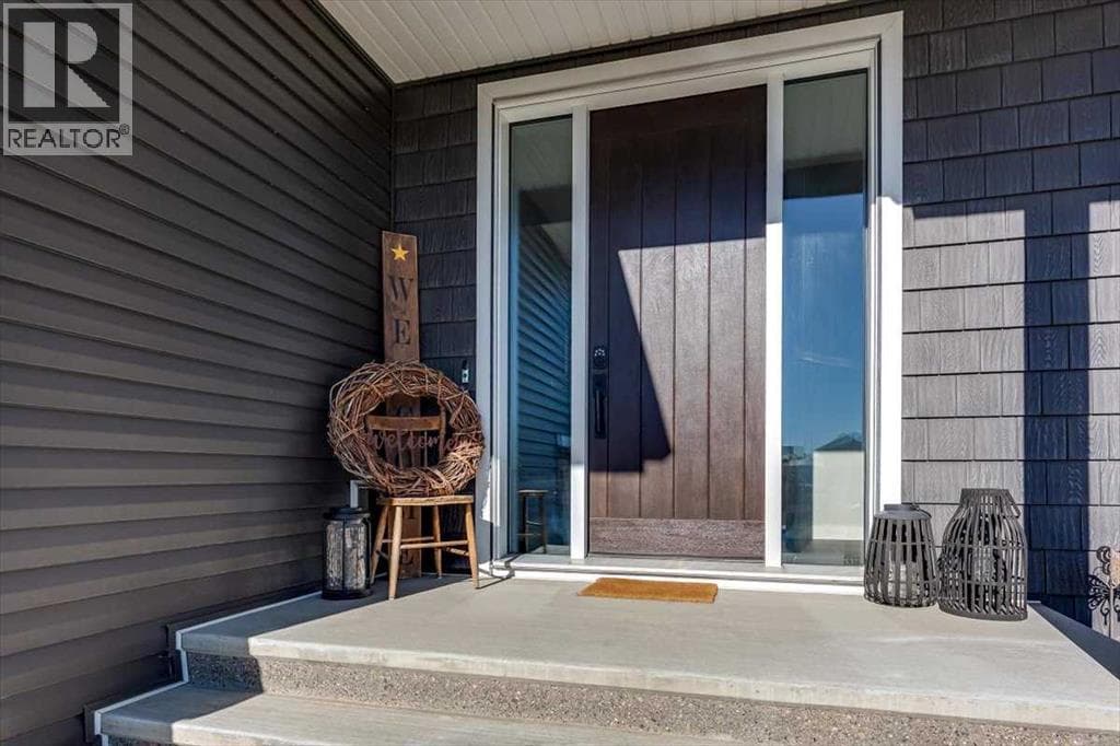 5 Leonard Close — photo 3