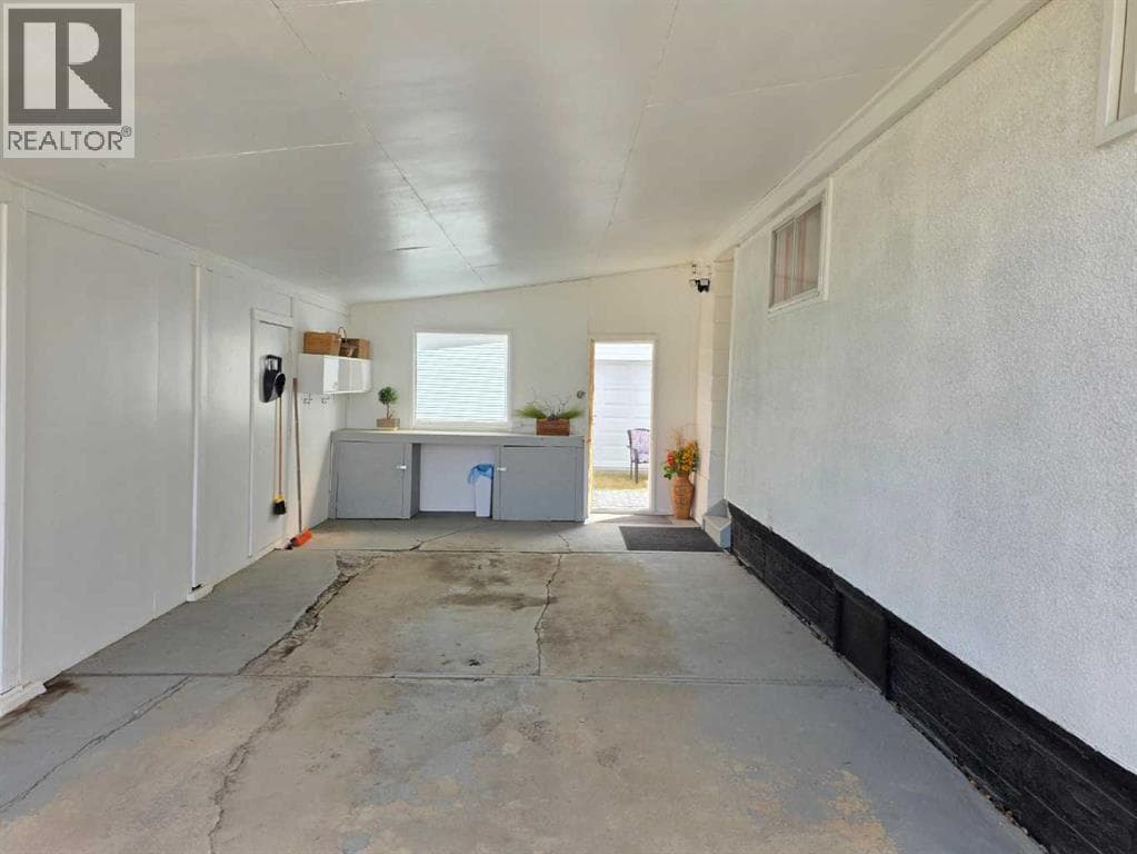 9307 104 Avenue — photo 4