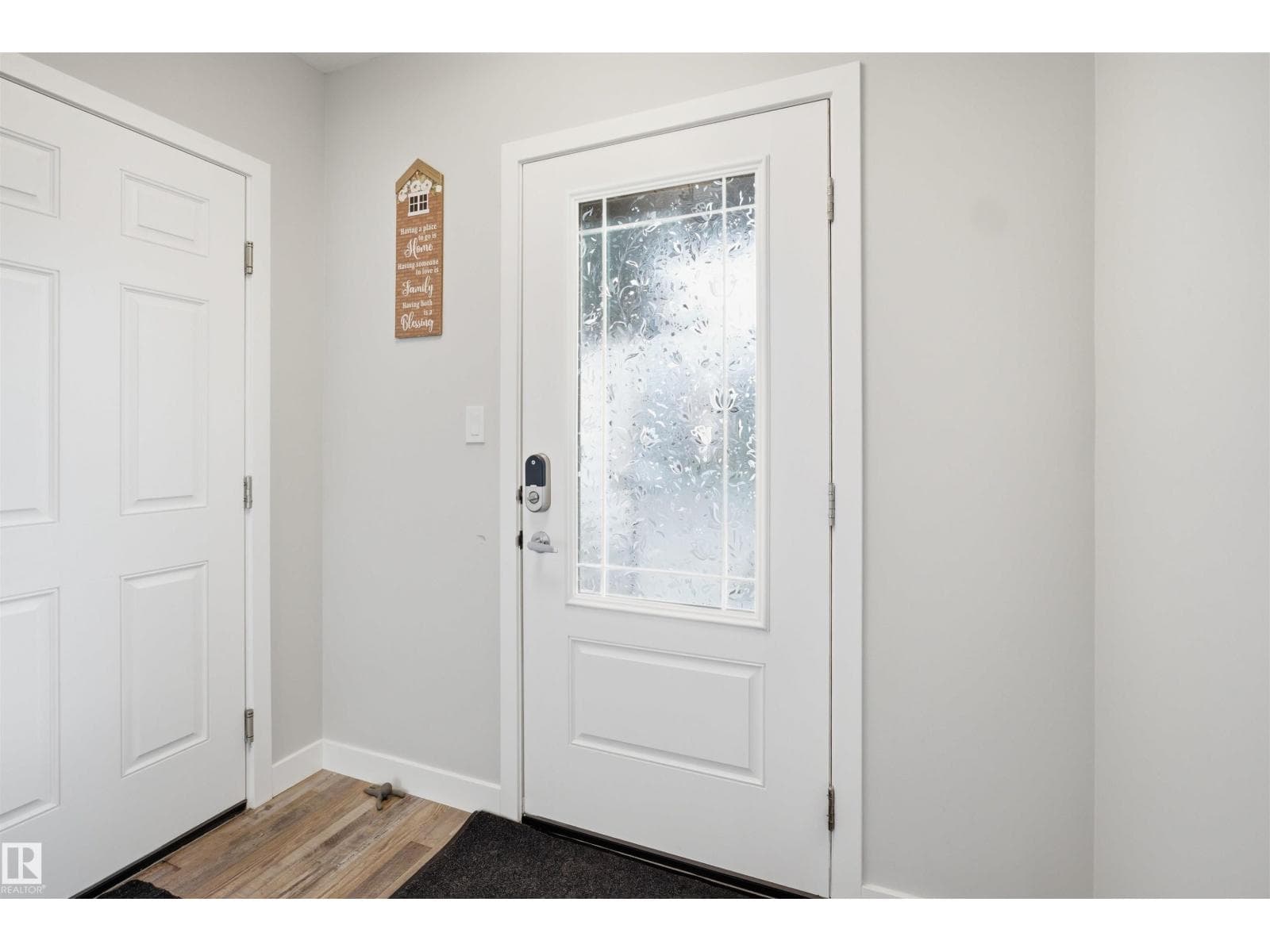 2284 CHOKECHERRY CL SW — photo 3