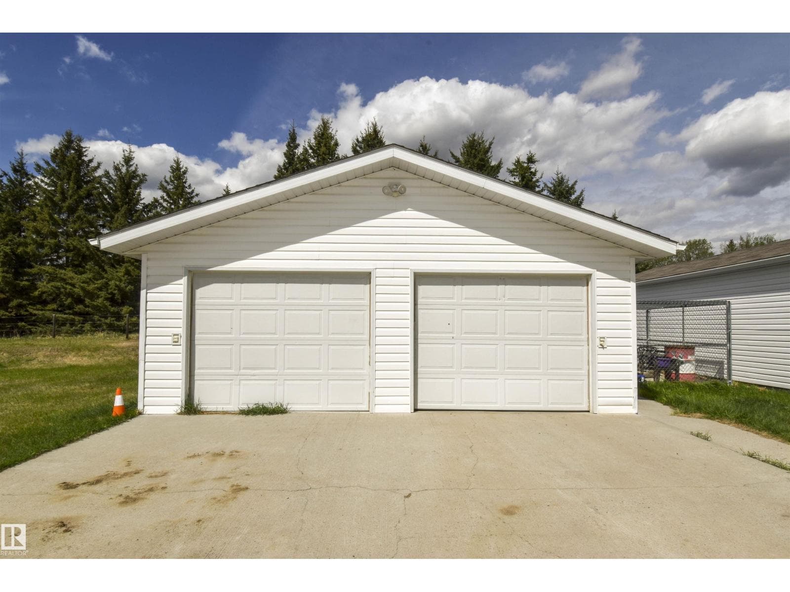 40, 2320 Twp Rd 540 — photo 3