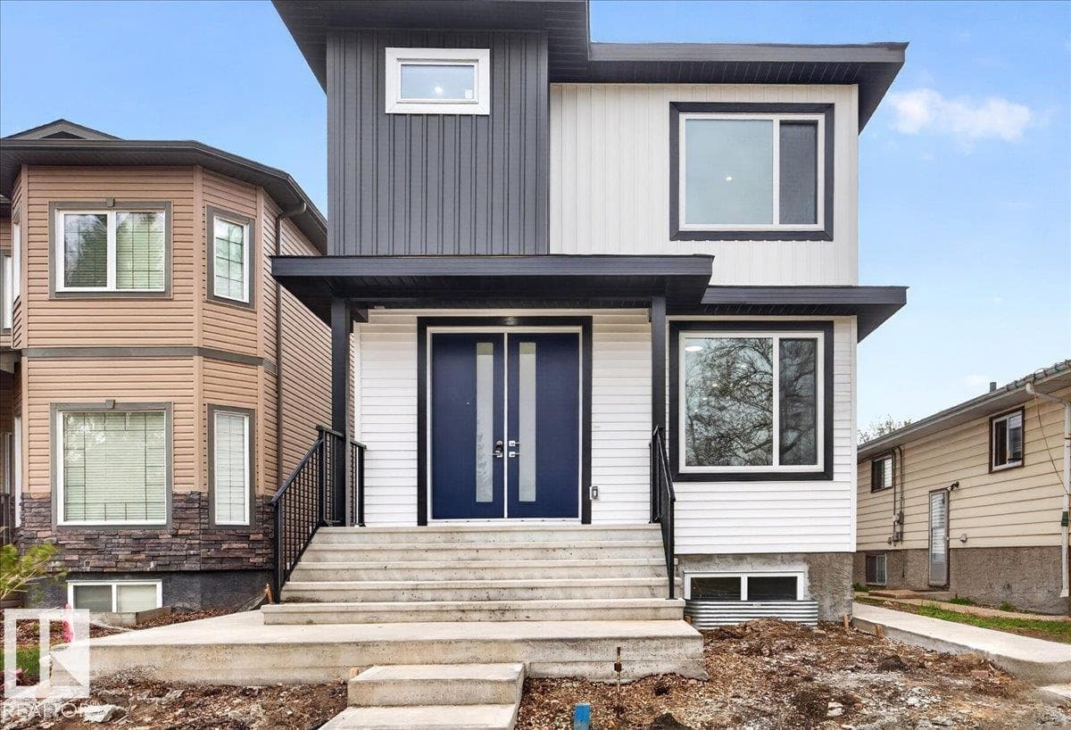 10637 68 AV NW — photo 2