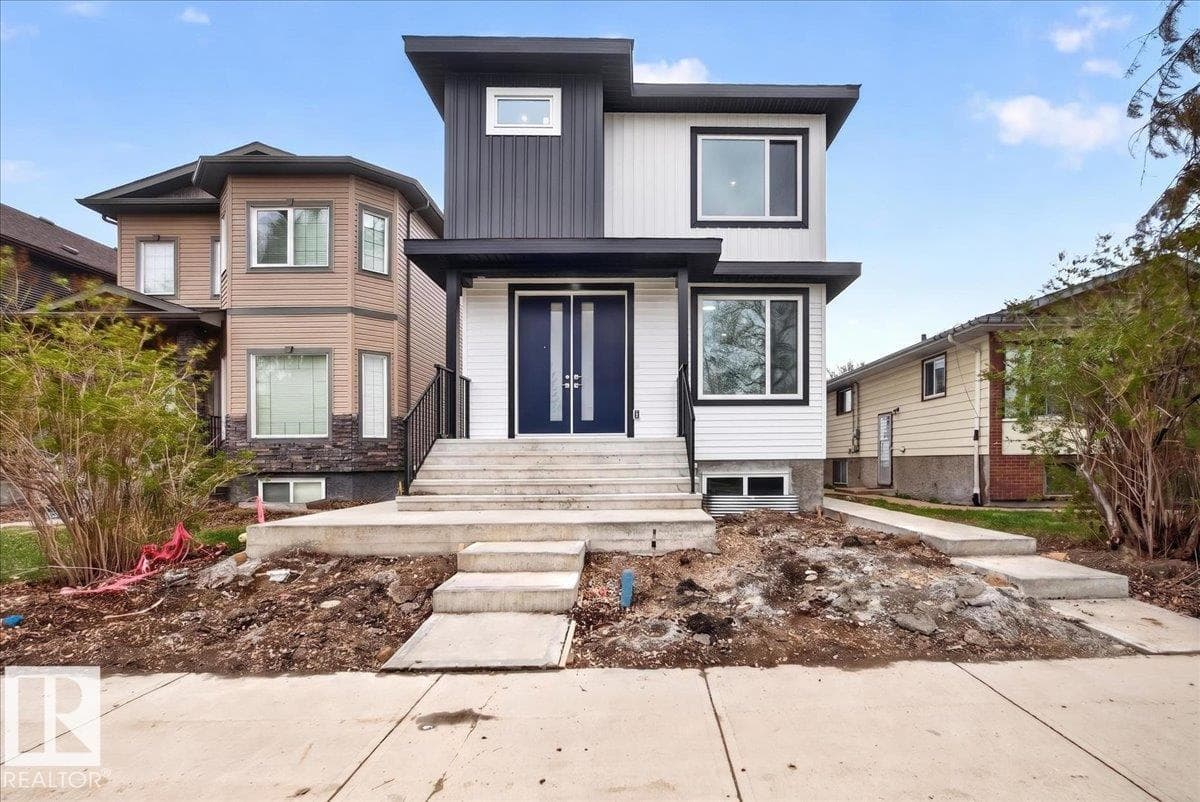 10637 68 AV NW — photo 3