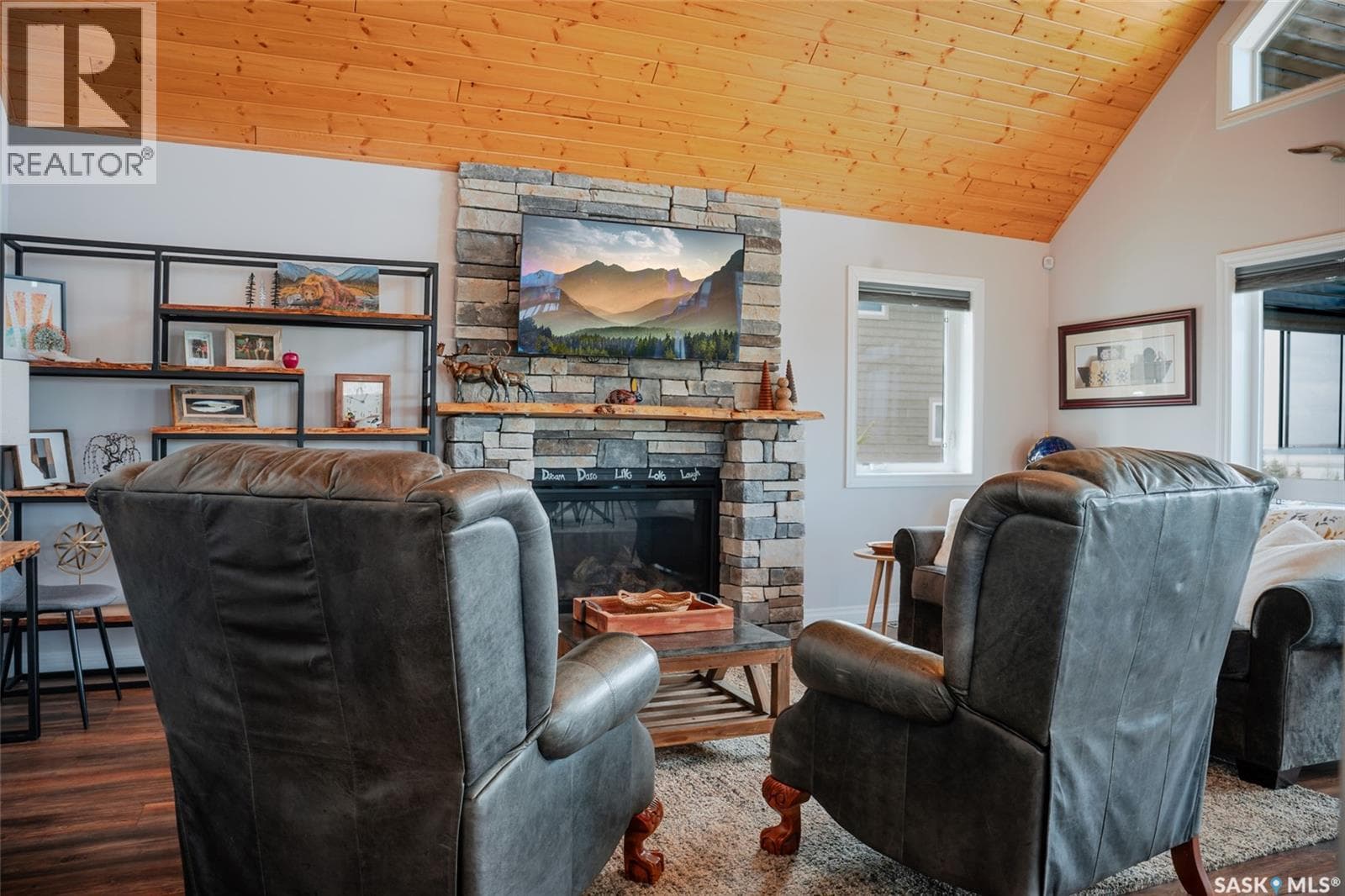720 Spruce STREET — photo 3