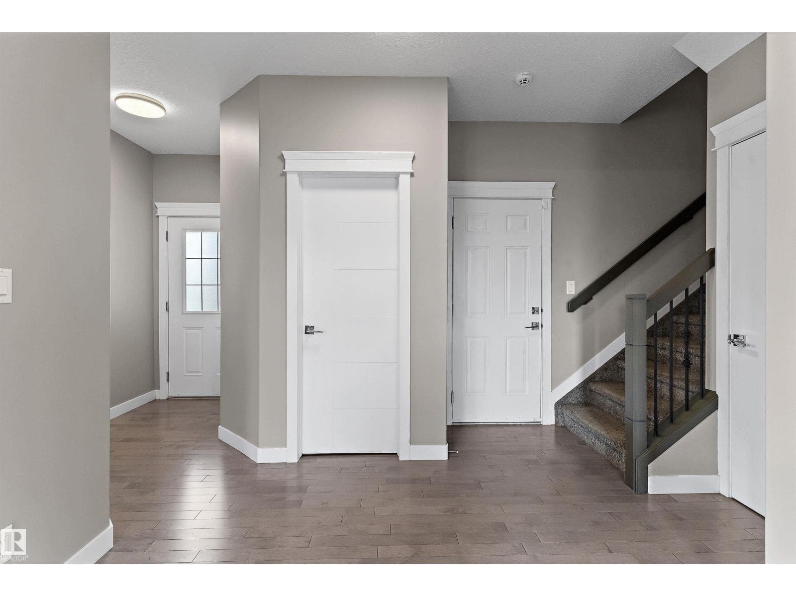 8729 Carson WY SW — photo 2