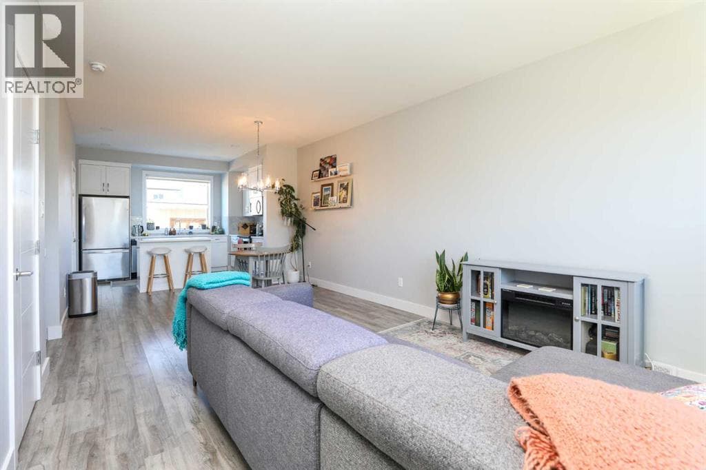 4355 Fairmont Gate S — photo 4