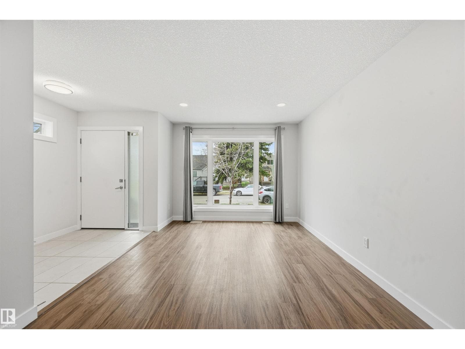 11146 78 AV NW — photo 5