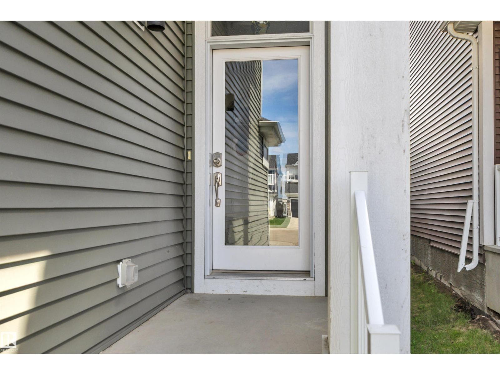 5 STOUT PL — photo 2
