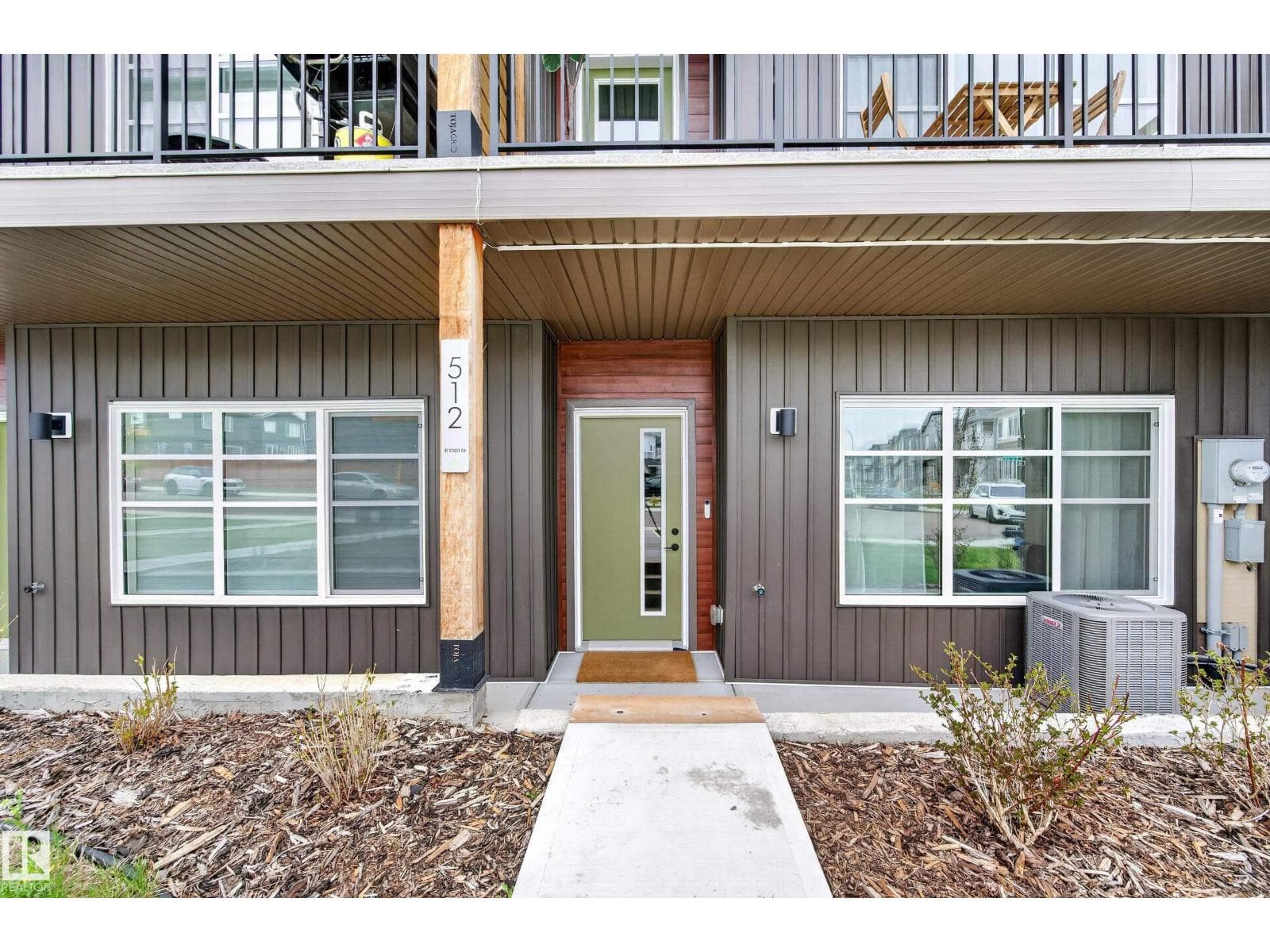 512 37 ST SW — photo 4