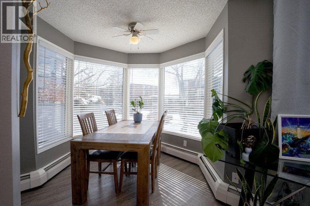 201, 630 57 Avenue SW — photo 4