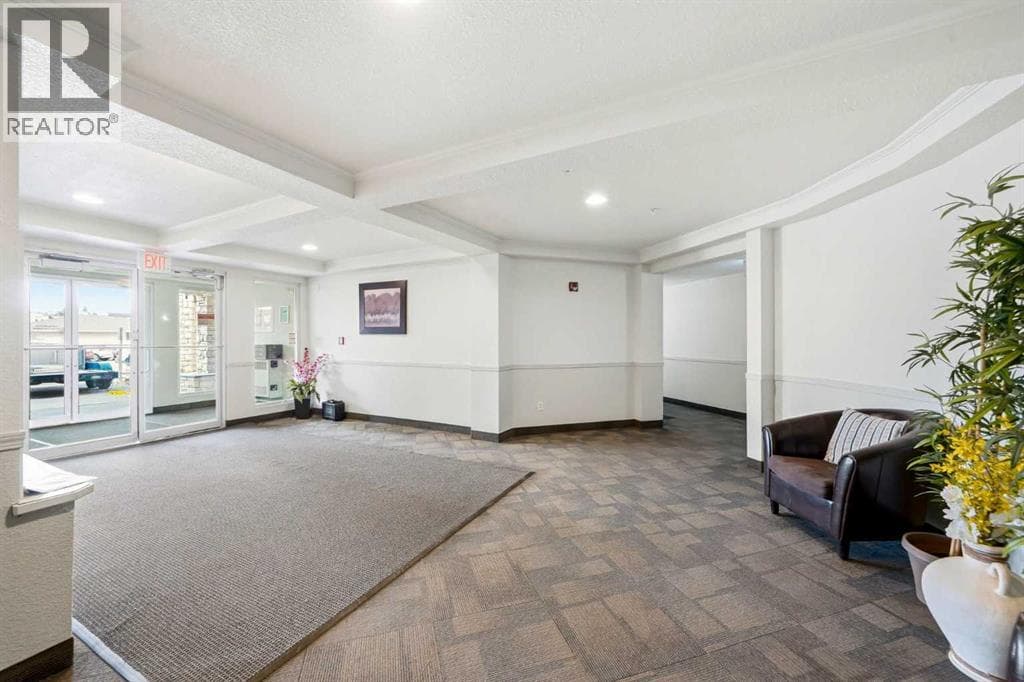 2324, 505 Railway Street — photo 5