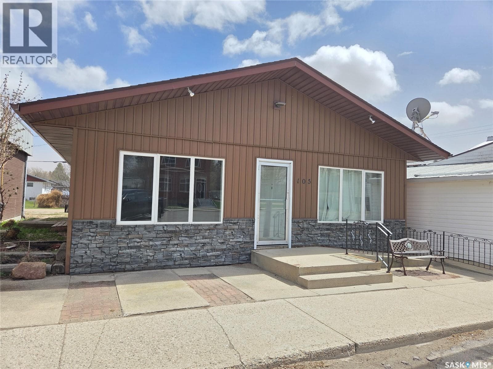105 Main STREET
