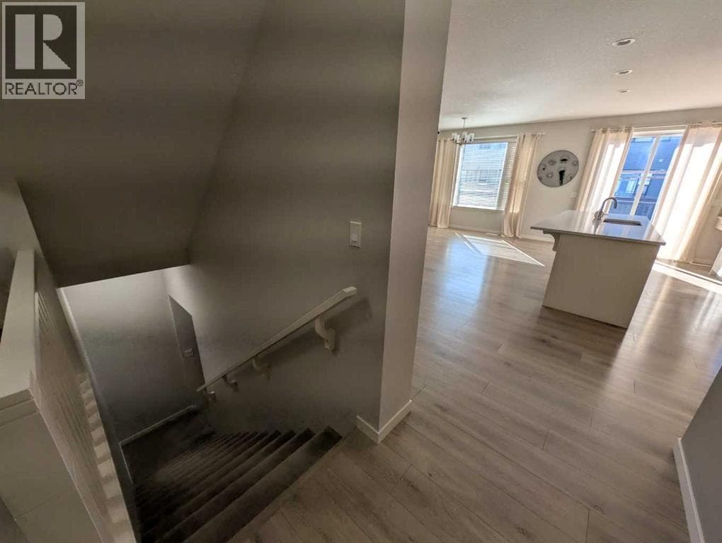 54 Seton Manor SE — photo 4