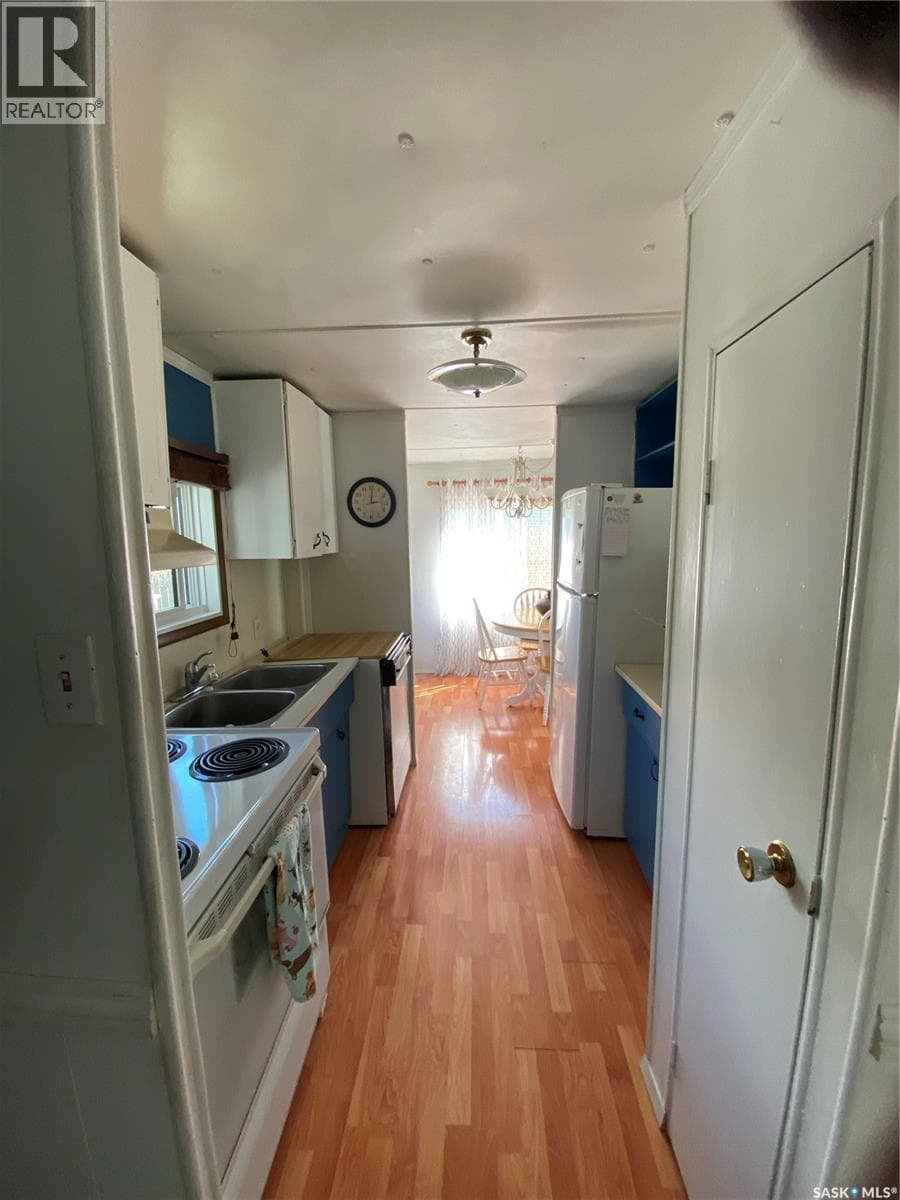 206 Albert STREET — photo 3