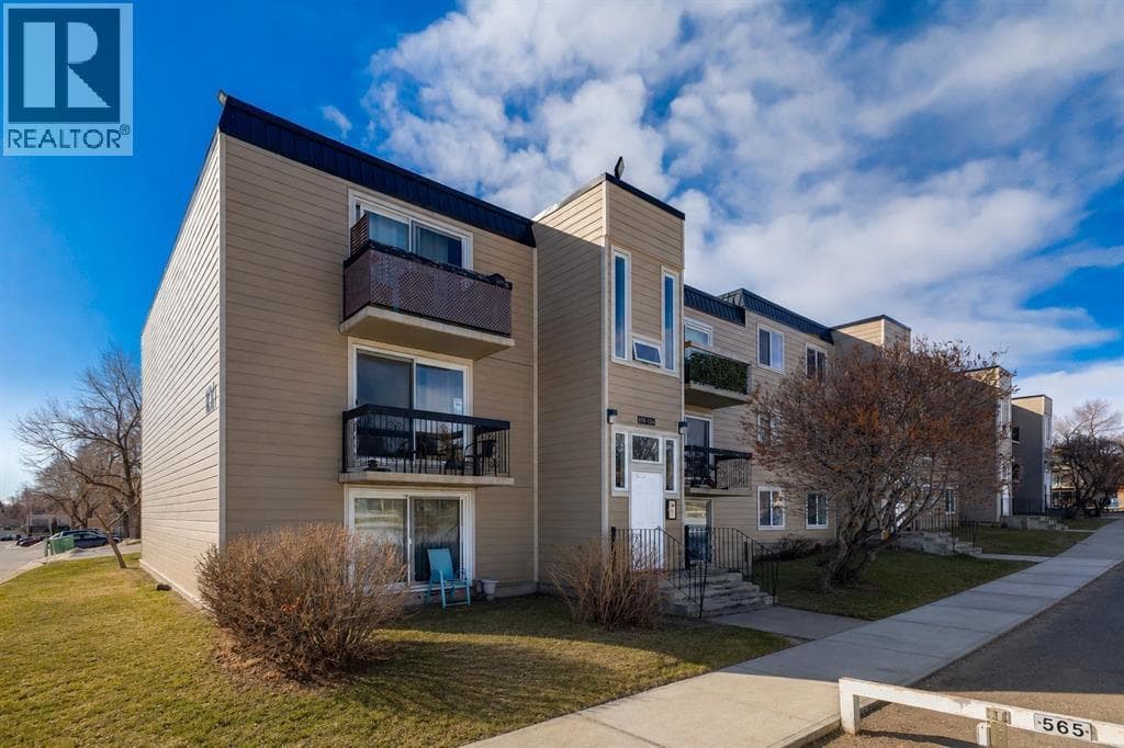 120, 315 Heritage Drive SE
