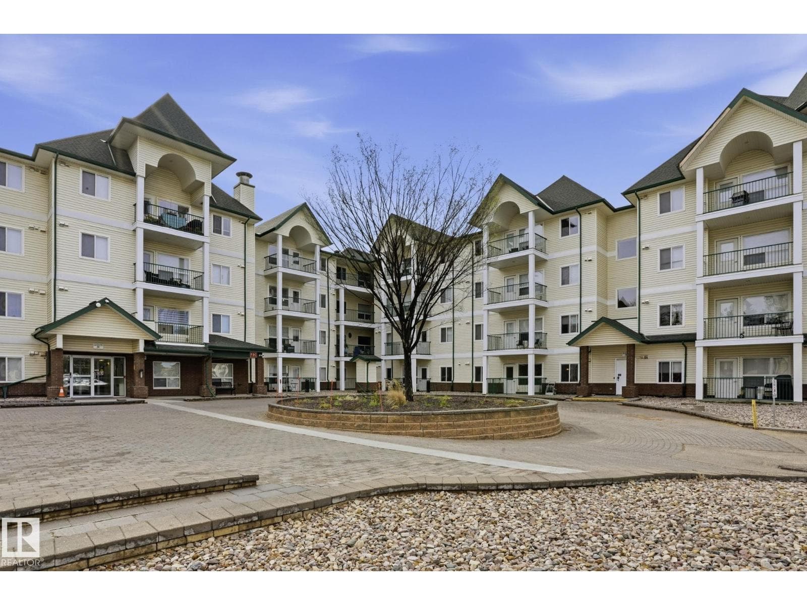 #120 13625 34 ST NW