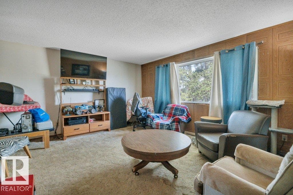 4409 42B AV — photo 5