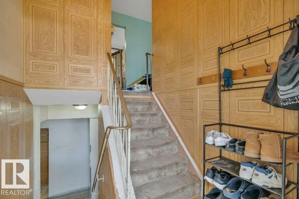 4409 42B AV — photo 3