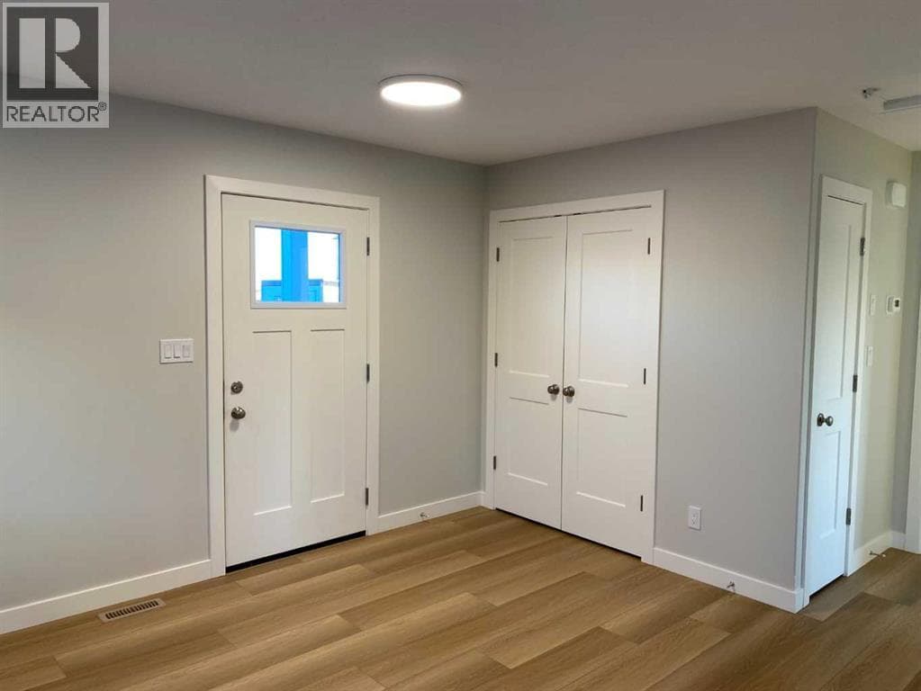 4202 57 Street — photo 3