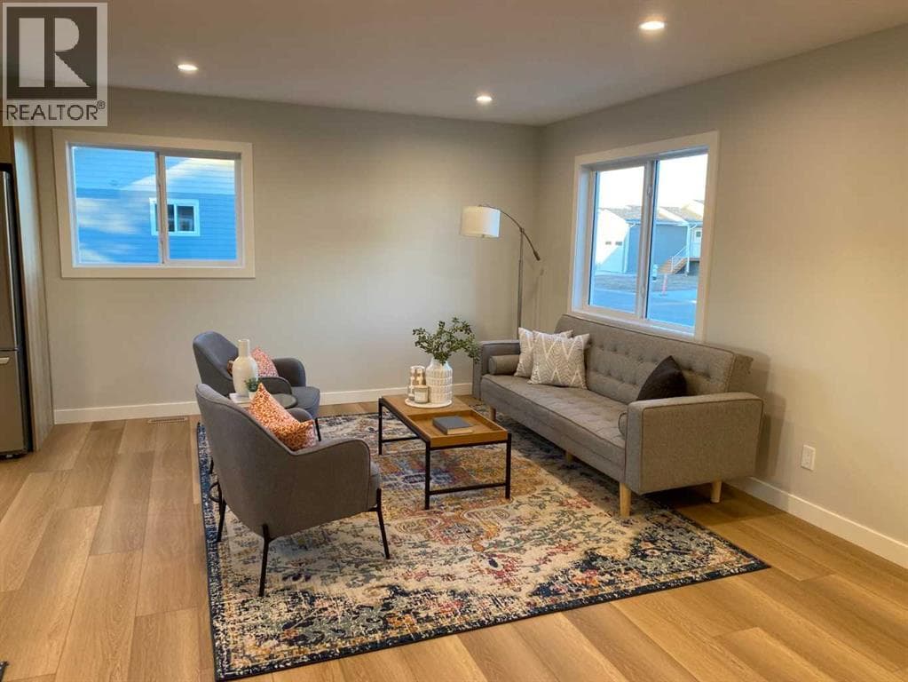 4202 57 Street — photo 5
