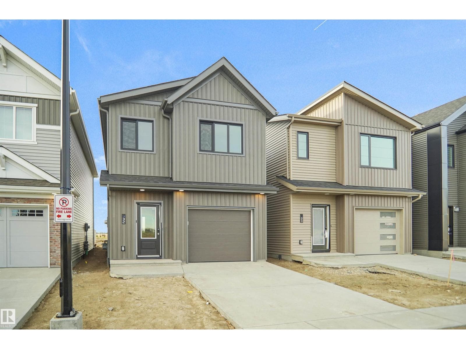 #32 1430 Aster WY NW — photo 2