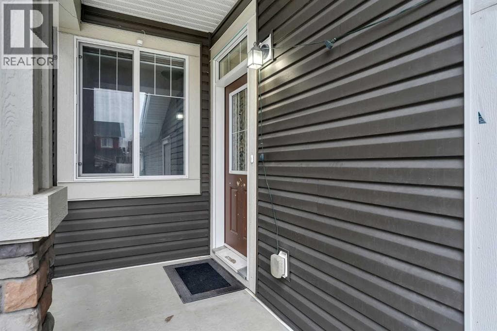28 Saddlelake Common NE — photo 2