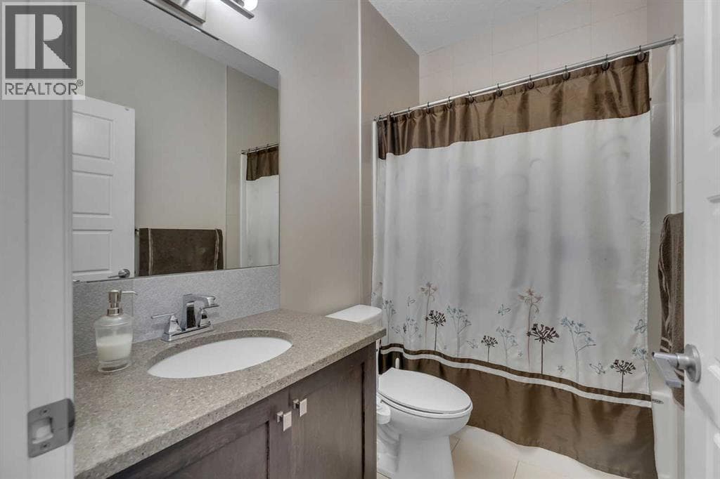 28 Saddlelake Common NE — photo 5