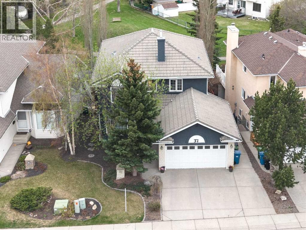 37 Arbour Summit Close NW