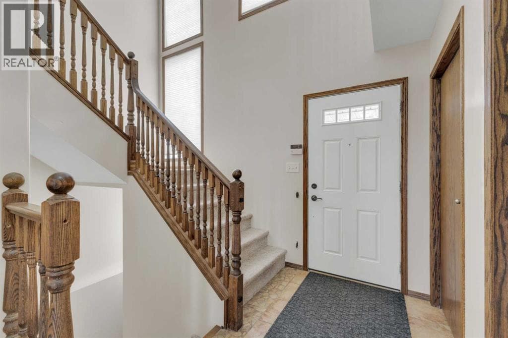 155 Inglewood Drive — photo 3