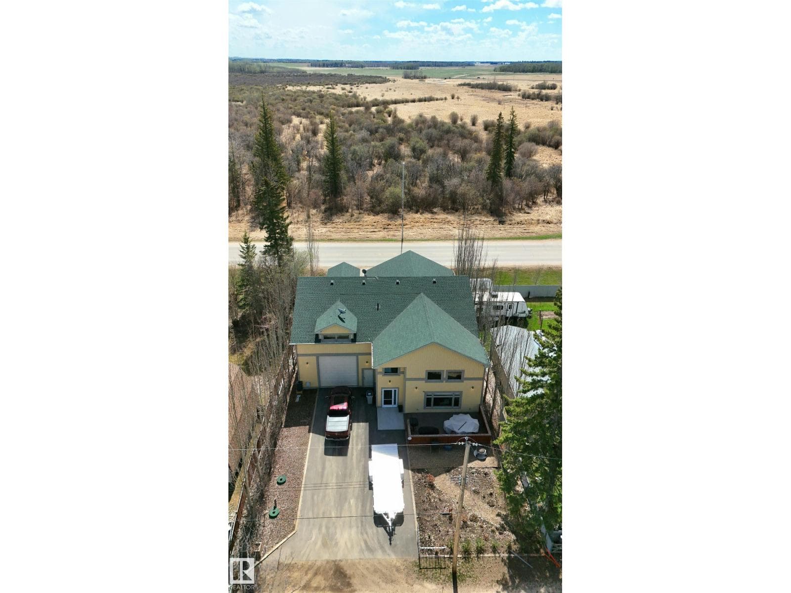 1017-2ave Mameo BE — photo 4
