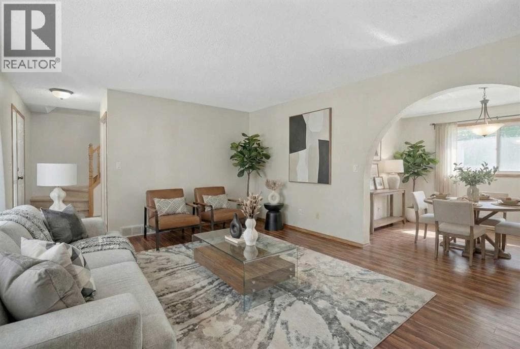 247 Templewood Road NE — photo 3